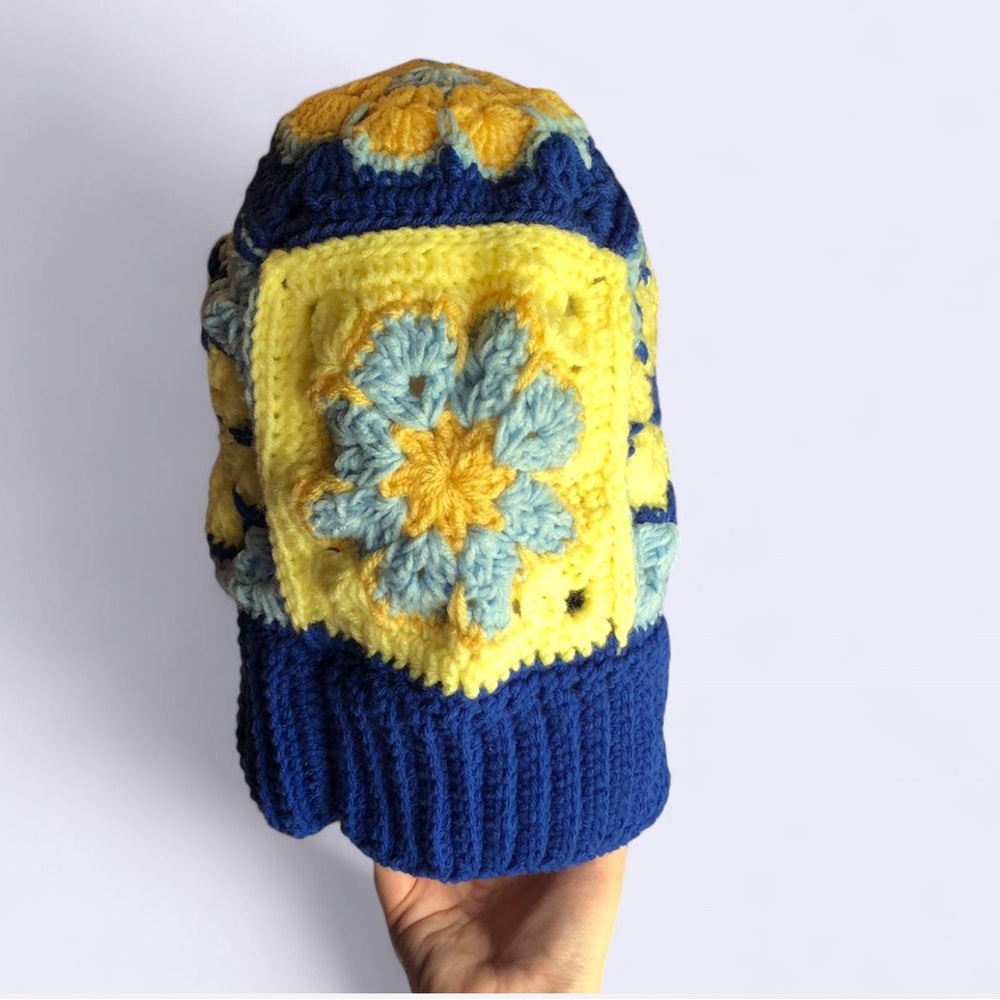 crochet blue and yellow african flower granny square balaclava HANDMADE - Picture 3 of 6